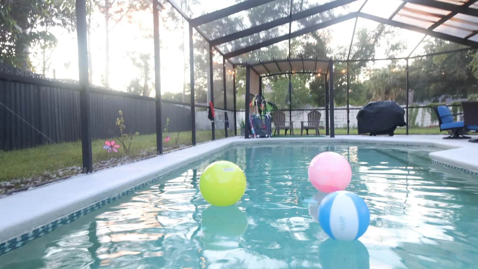 Boho Oasis With Pool- Paradise For Work & Fun Tampa
