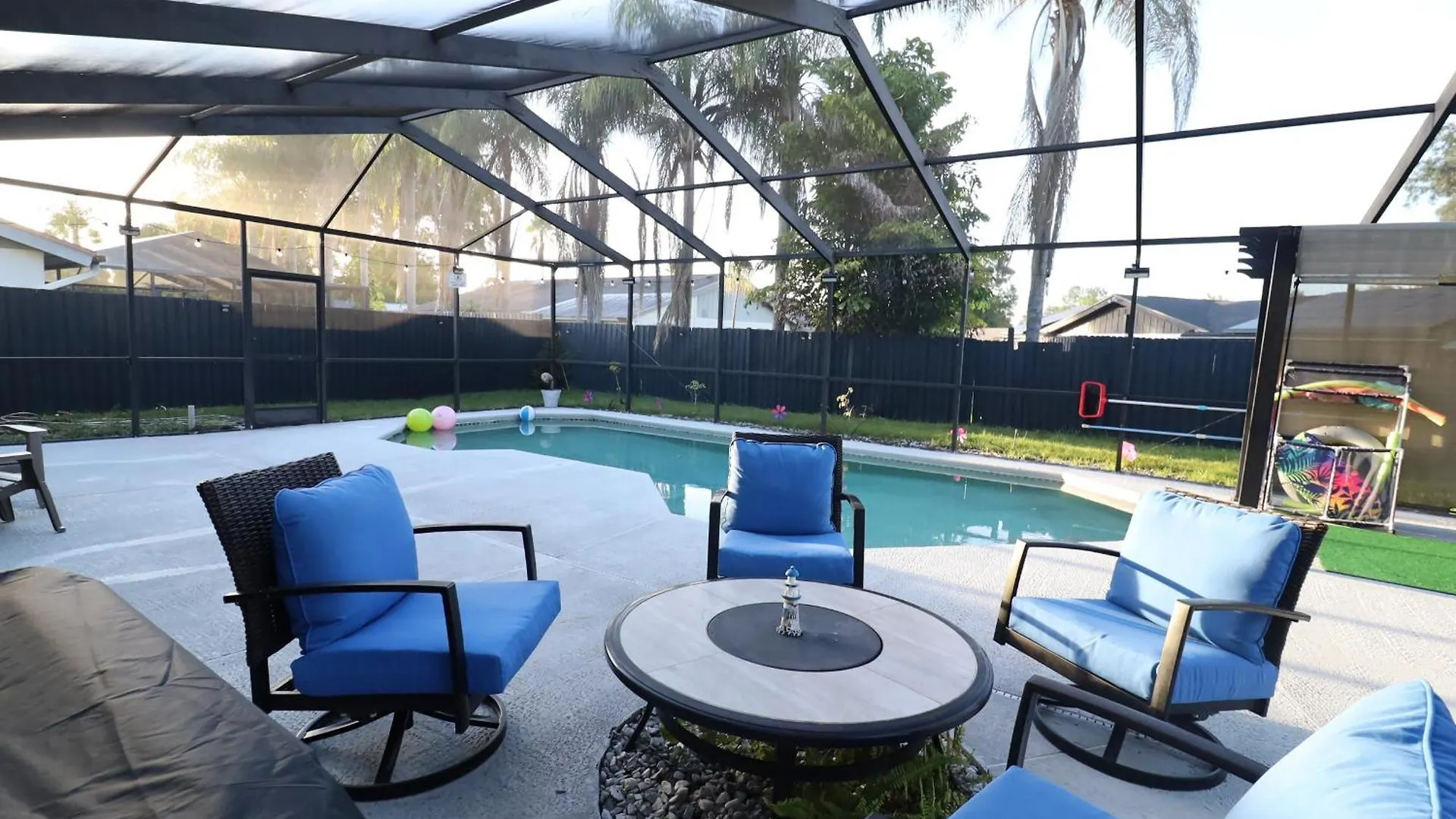 Luxury Home Pool- Ideal Paradise To Play & Work Tampa