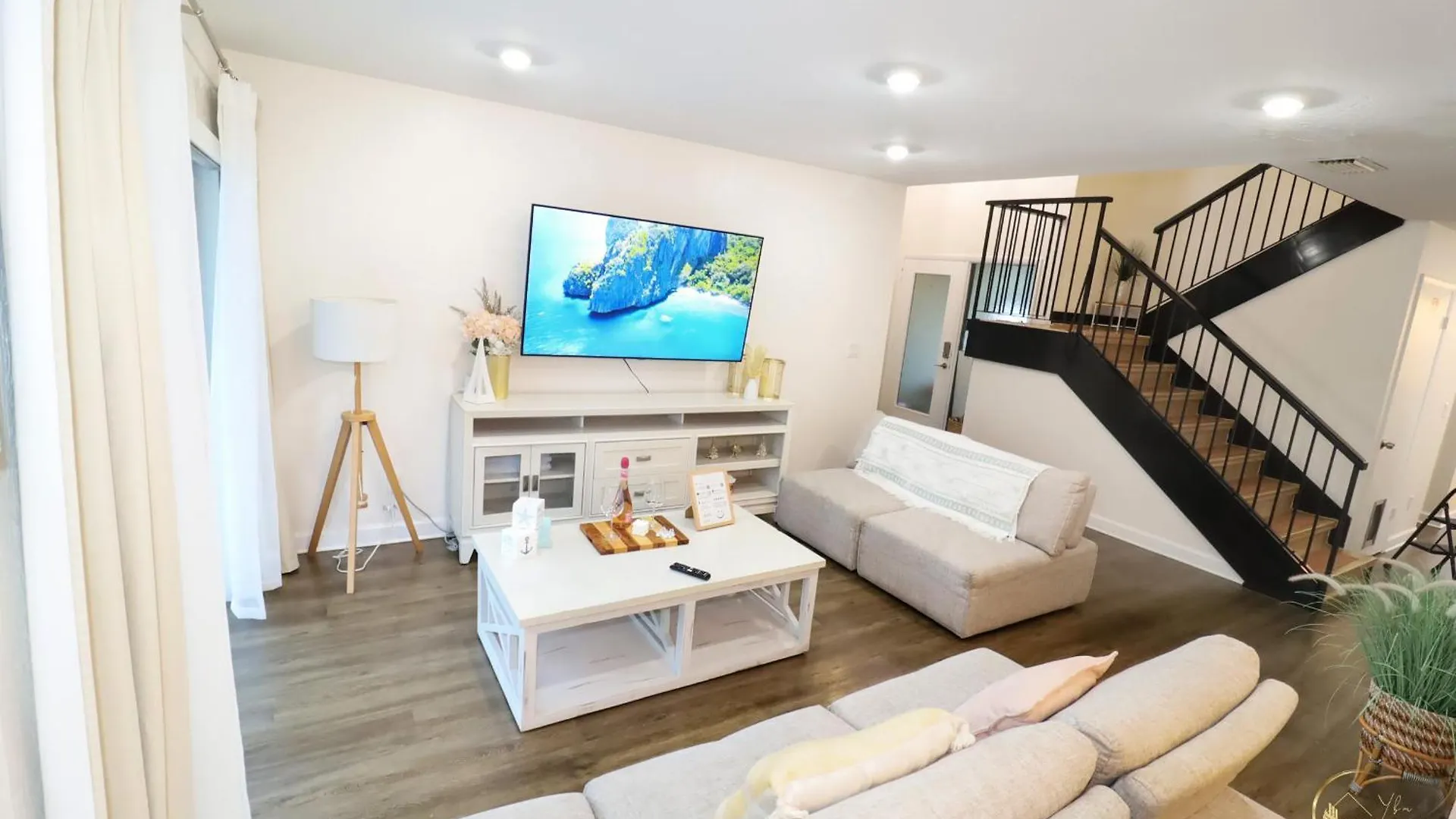 Holiday home Boho Oasis With Pool- Paradise For Work & Fun Tampa