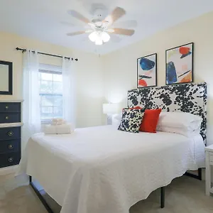 Saint Joseph Suites Down Town Apartment